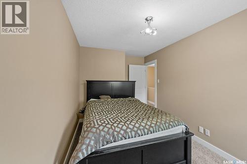 24 Cannington Mews, Regina, SK 