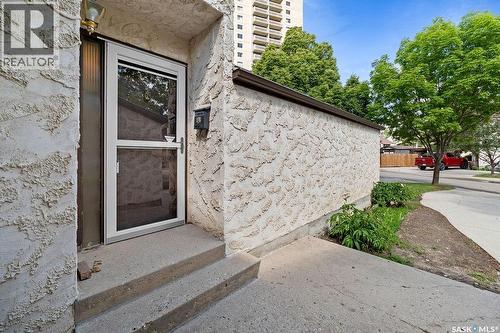 24 Cannington Mews, Regina, SK 