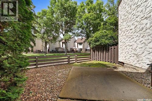 24 Cannington Mews, Regina, SK 