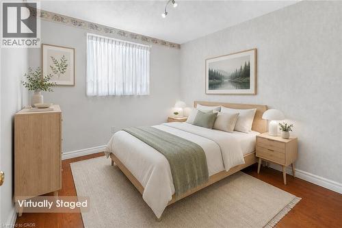 16 Walker Court, Grimsby, ON - Indoor Photo Showing Bedroom
