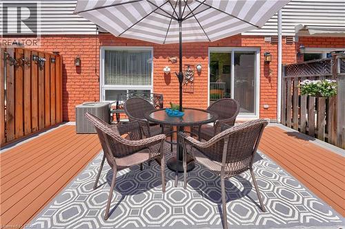 16 Walker Court, Grimsby, ON - Outdoor With Deck Patio Veranda With Exterior
