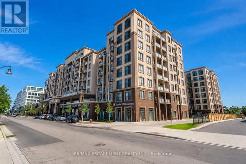 PH #811 - 2486 OLD BRONTE ROAD  Oakville, ON L6M 0Y4