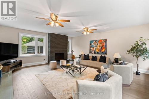 1481 Bunsden Avenue, Mississauga, ON 