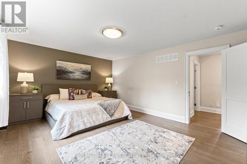 1481 Bunsden Avenue, Mississauga, ON 