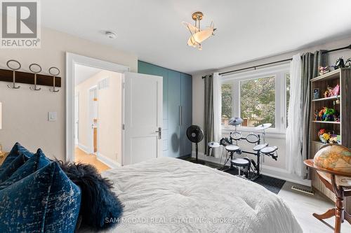 1481 Bunsden Avenue, Mississauga, ON 