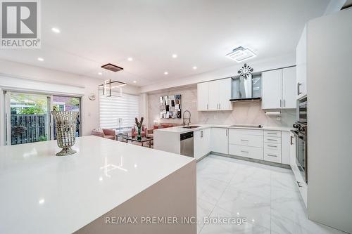 3067 Doyle Street, Mississauga, ON 