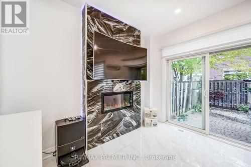 3067 Doyle Street, Mississauga, ON 