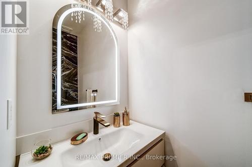 3067 Doyle Street, Mississauga, ON 
