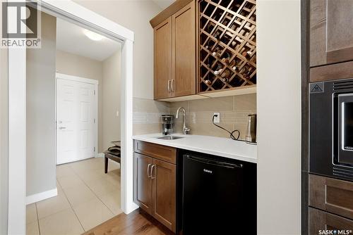 3504 Green Lily Road, Regina, SK - Indoor Photo Showing Kitchen