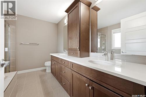 3504 Green Lily Road, Regina, SK - Indoor Photo Showing Bathroom