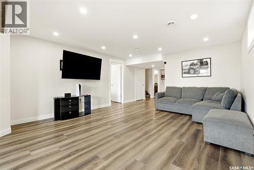 3504 Green Lily Road, Regina, SK - Indoor Photo Showing Living Room