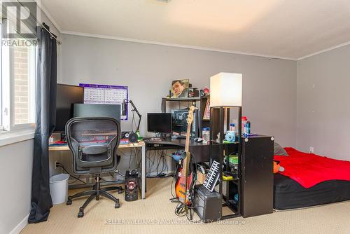32 - 121 University Avenue E, Waterloo, ON 