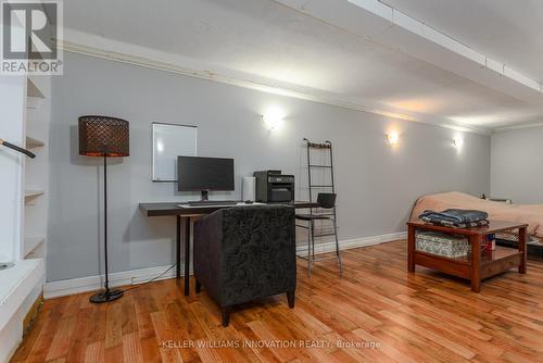 32 - 121 University Avenue E, Waterloo, ON 