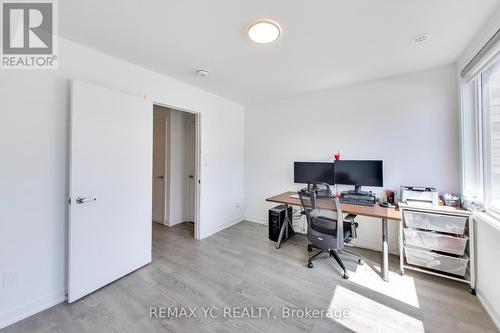 18 Deep Roots Terrace, Toronto, ON 