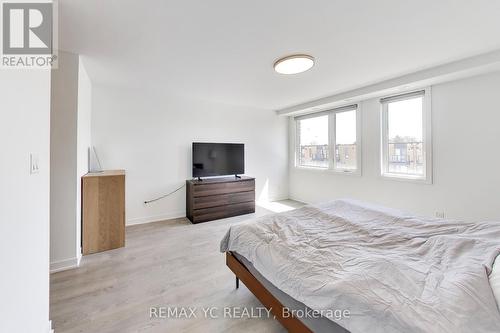 18 Deep Roots Terrace, Toronto, ON 