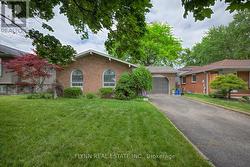 33 ADEL DRIVE St. Catharines, ON L2M 6N3