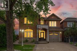44 BRAMBIRCH CRESCENT Brampton, ON L7A 1V1