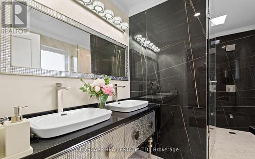 1270 Saginaw Crescent, Mississauga, ON 
