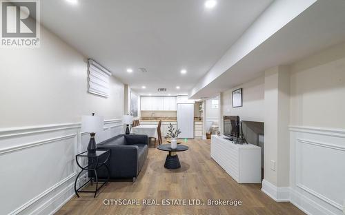 1270 Saginaw Crescent, Mississauga, ON 
