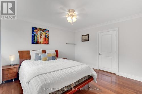 2084 Obeck Crescent, Mississauga, ON - Indoor Photo Showing Bedroom