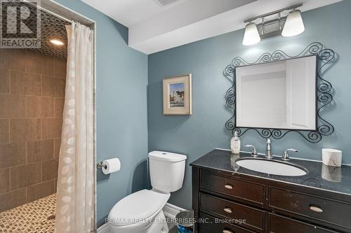 2084 Obeck Crescent, Mississauga, ON - Indoor Photo Showing Bathroom