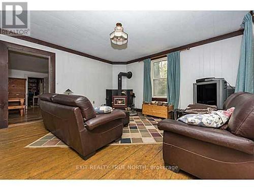 199 3 Concession Road W, Tiny, ON 