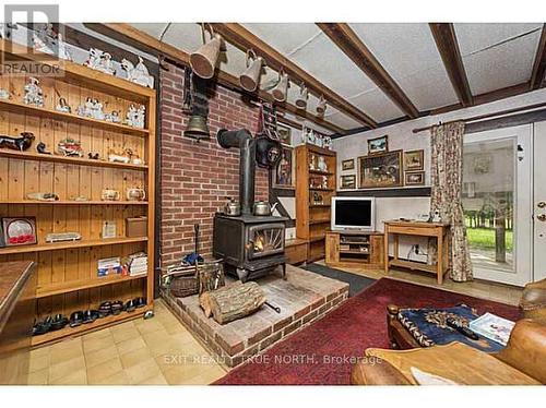 199 3 Concession Road W, Tiny, ON 
