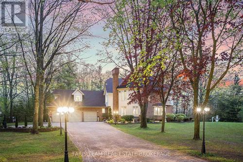 4 Mills Circle, Springwater, ON 