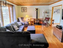 Hardwood - 