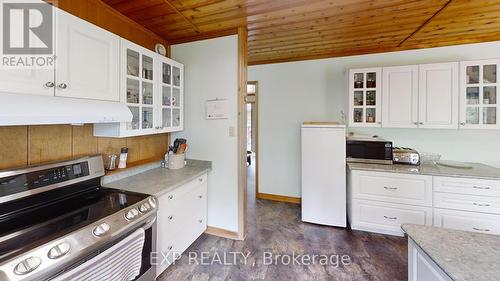 Lots of cabinet space - 91 Simcoe Road, Ramara, ON 