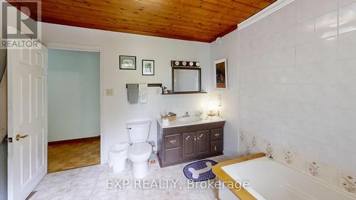 Main Bath - 91 Simcoe Road, Ramara, ON 