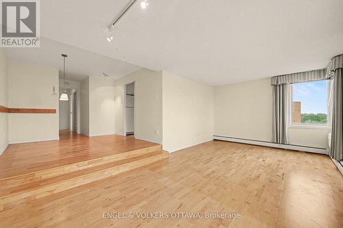 1206 - 1171 Ambleside Drive, Ottawa, ON 