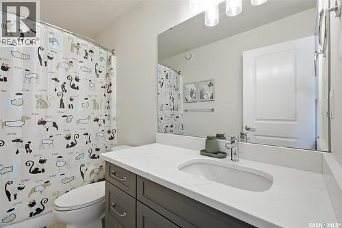 263 Skopik Crescent, Saskatoon, SK 