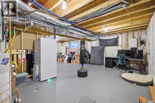 263 Skopik Crescent, Saskatoon, SK 