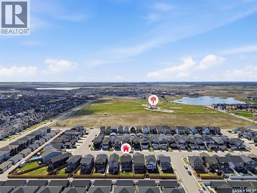 263 Skopik Crescent, Saskatoon, SK 