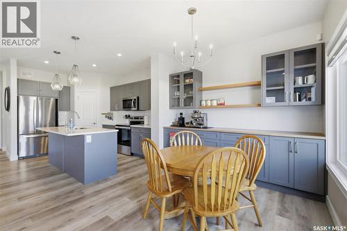 263 Skopik Crescent, Saskatoon, SK 