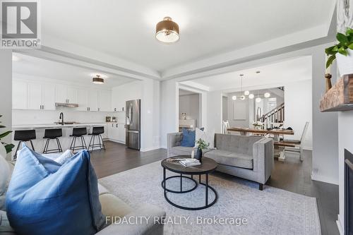 1002 Curraglass Walk, Ottawa, ON 