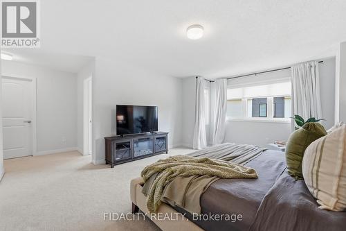 1002 Curraglass Walk, Ottawa, ON 