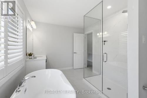 1002 Curraglass Walk, Ottawa, ON 