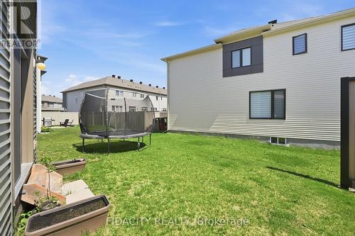 1002 Curraglass Walk, Ottawa, ON 