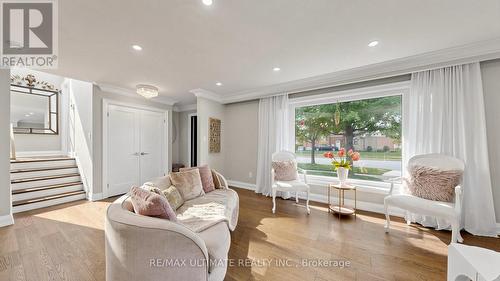 112 Coronation Drive, Toronto, ON 