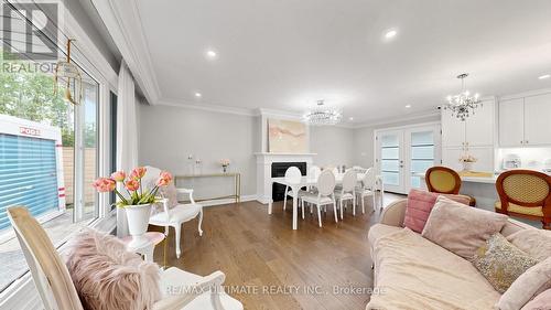112 Coronation Drive, Toronto, ON 