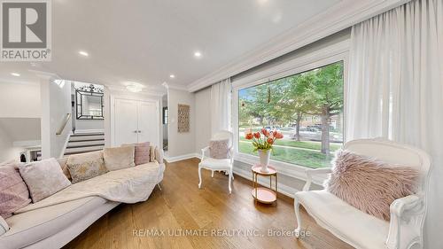 112 Coronation Drive, Toronto, ON 