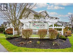 10 2927 FREMONT STREET  Port Coquitlam, BC V3B 7X8