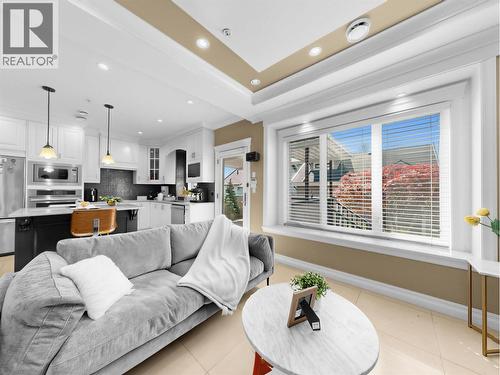 2456 E 45Th Avenue, Vancouver, BC 