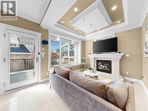 2456 E 45Th Avenue, Vancouver, BC 