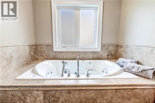 28 Rickert Way, Mannheim, ON 
