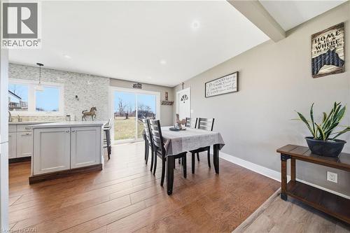 9639 Sideroad 27, Erin, ON - Indoor Photo Showing Dining Room