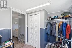 Front foyer storage - 