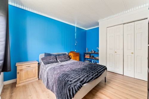 Chambre à coucher - 212 Av. Du Domaine, Brigham, QC - Indoor Photo Showing Bedroom
